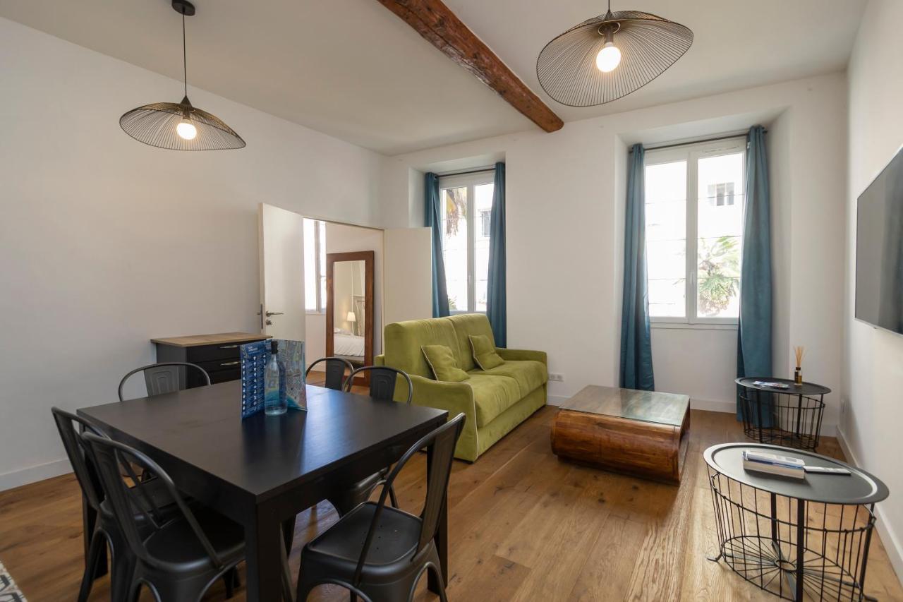 Les Suites R Bonaparte - Appartements De Standing Au Coeur De La Vieille Ville Pietonne อฌักซิโอ้ ภายนอก รูปภาพ