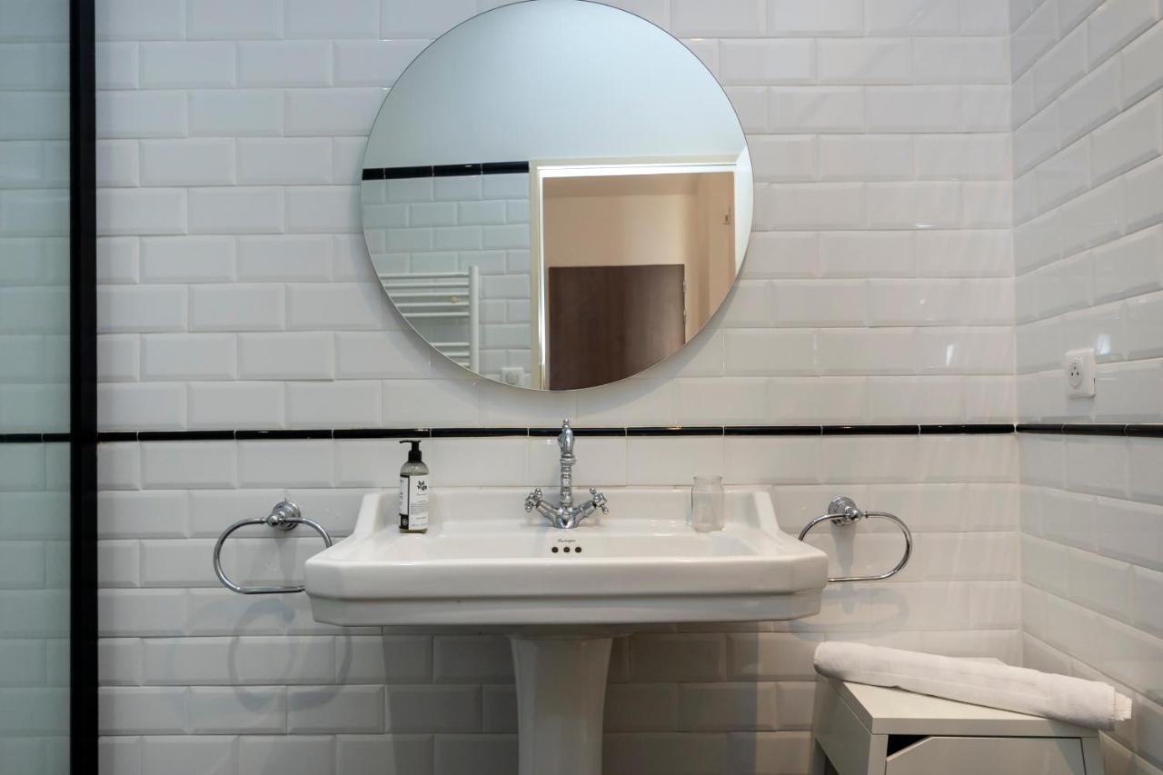 Les Suites R Bonaparte - Appartements De Standing Au Coeur De La Vieille Ville Pietonne อฌักซิโอ้ ภายนอก รูปภาพ